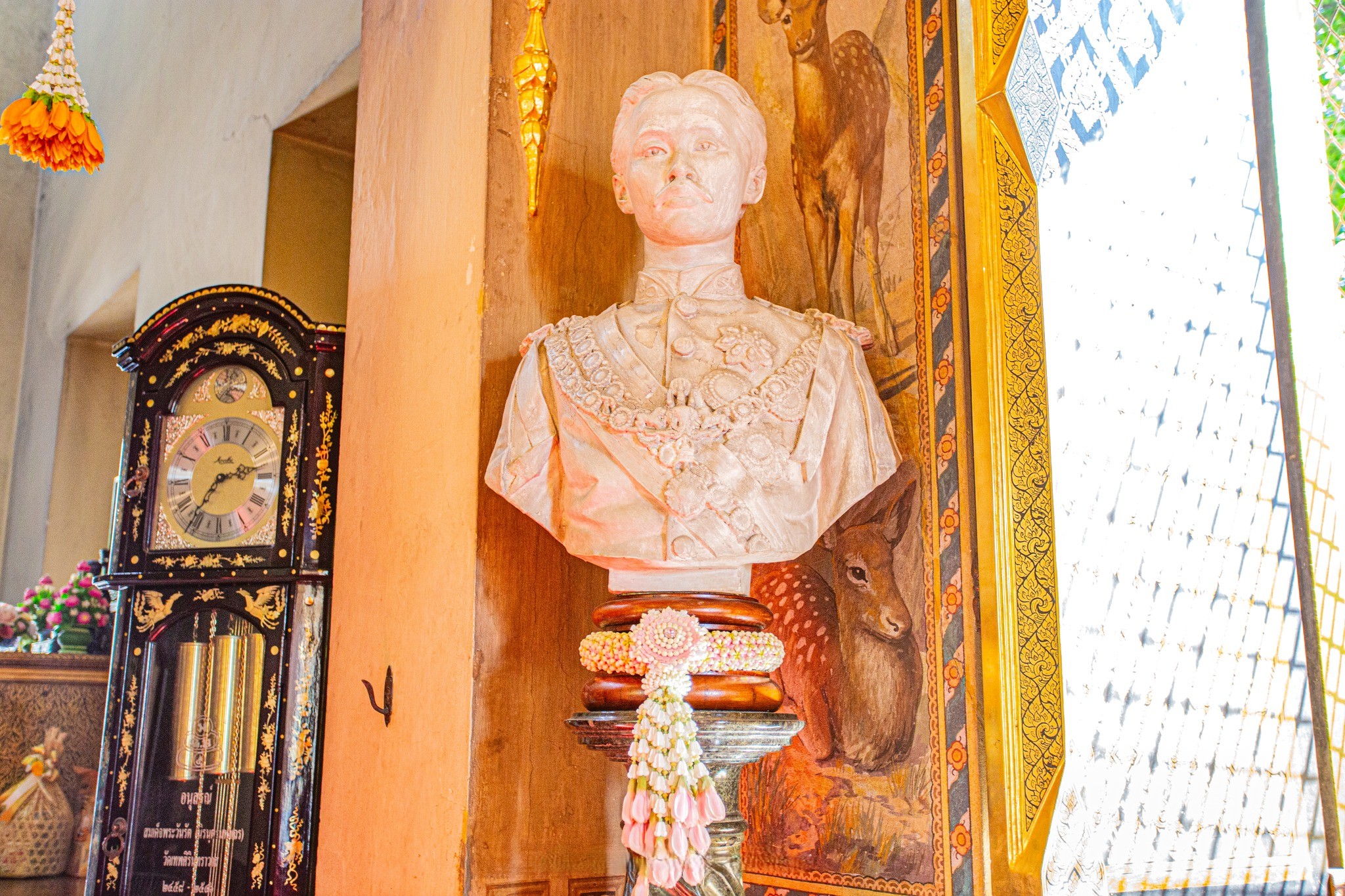 แท่นพระร่วงจำลอง